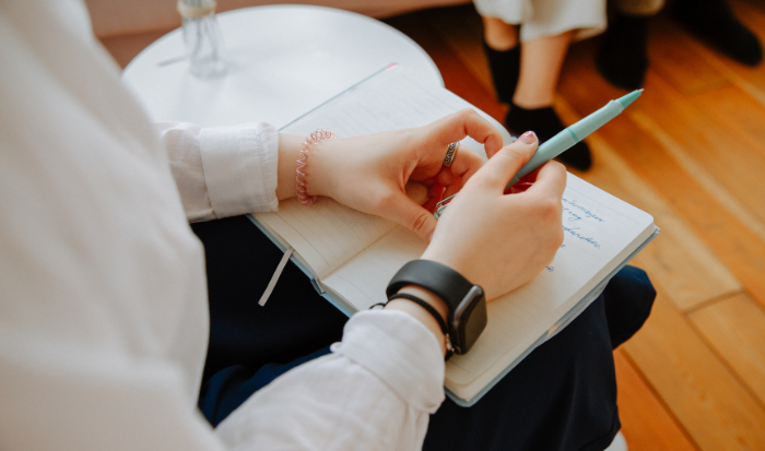 E-cigarettes and Vaping: Approaches to Address Use with Adults and Youth (February 2023) 